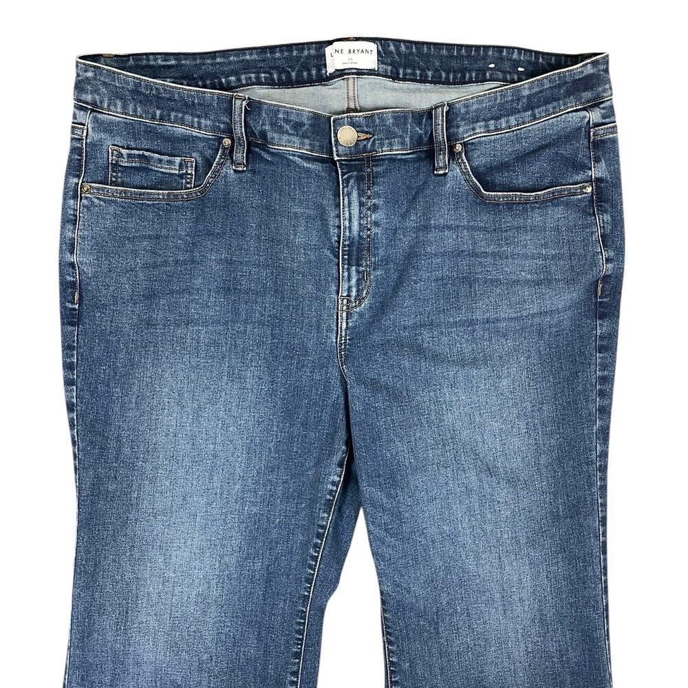 Lane Bryant Signature Fit Boot Jean Blue Denim 22 Short Casual Wardrobe Basics - Picture 5 of 15